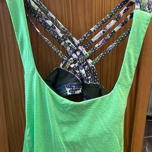 Lululemon tank top with built in bra